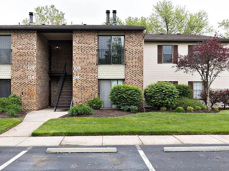 10B Sumac Ct #B — Photo 28