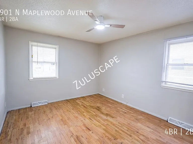 1901 N Maplewood Ave — Photo 16