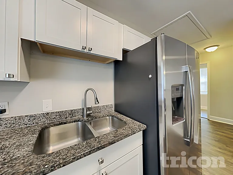 5229 Harmon Pl — Photo 6