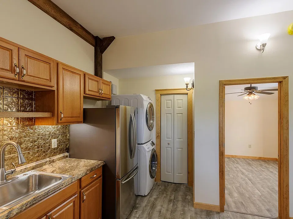 Looking toward bedroom