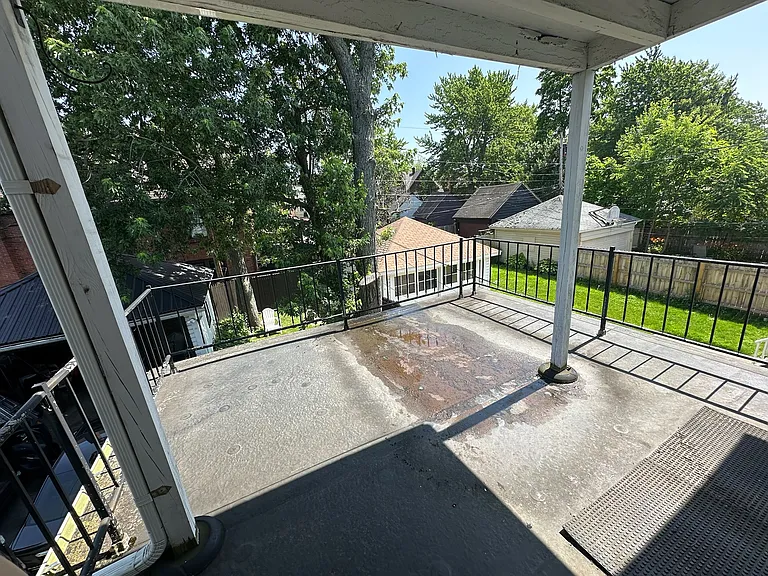 686 Tacoma Ave #2 — Photo 16