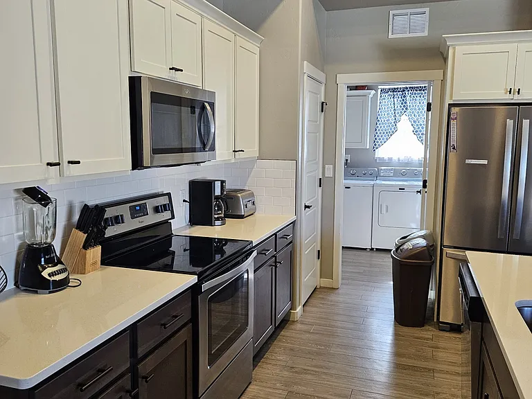 2477 Apex Ave — Photo 8