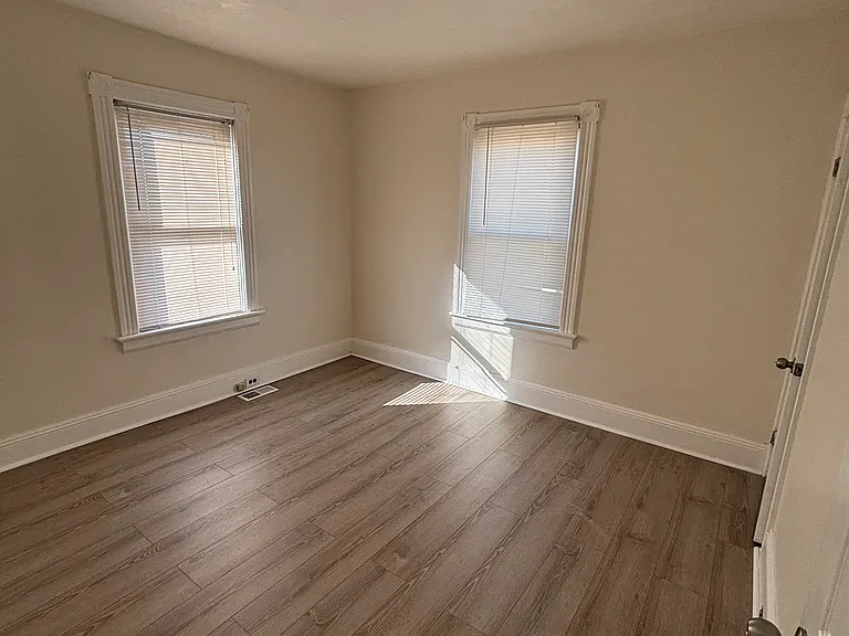 163 Laurens St #1 — Photo 7
