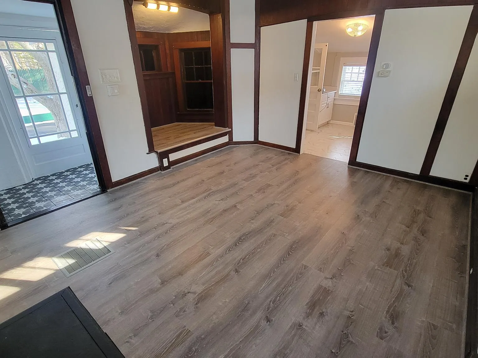 1 bed, 593 sqft, $2,500 — Photo 3