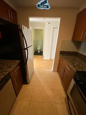 Rented by Fifth & Forever LLC | media 67