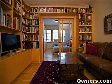 1st Floor Living Room