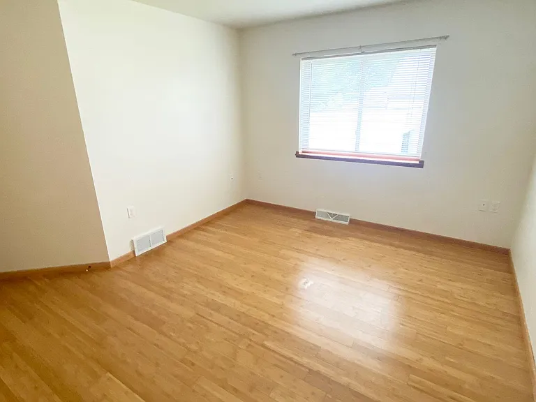 1441 Madison St — Photo 12