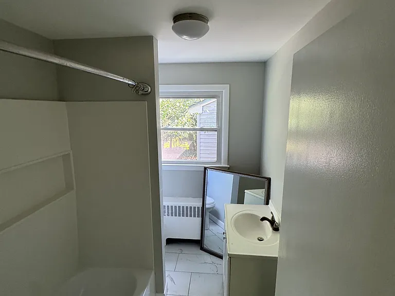 95 Riverside Dr #A1 — Photo 4