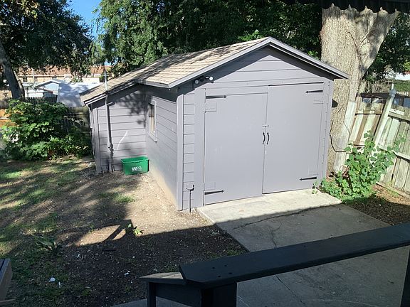 4th image of 171 Daytona Ave