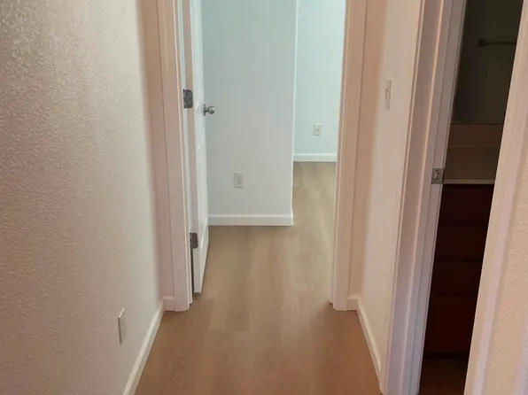 668 Town Sq #4087719088, Lathrop, CA 95330