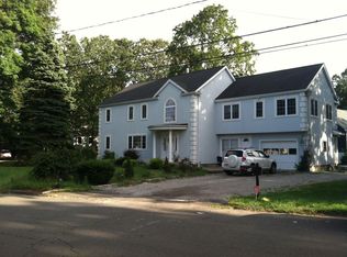 24 Muriel St, Norwalk, CT 06851