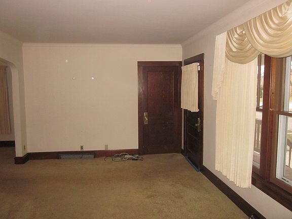 5th image of 2606 N 11th St