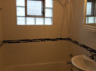 11152 S Lowe Ave, Chicago, IL 60628