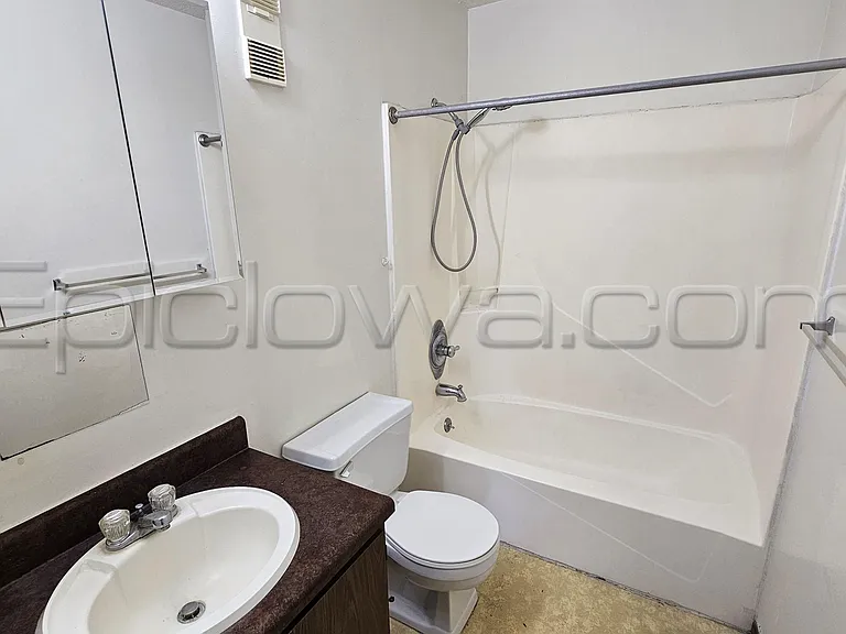 20 N 10th Ave #16 — Photo 9