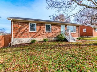 3668 King Arthur Dr, Lexington, KY 40517