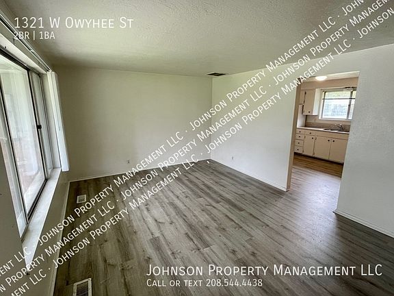 5th image of 1321 W Owyhee St