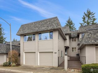 17408 NE 27th St #39, Redmond, WA