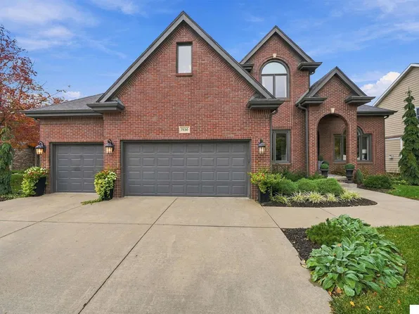 7830 Abigail Cir, Lincoln, NE 68516