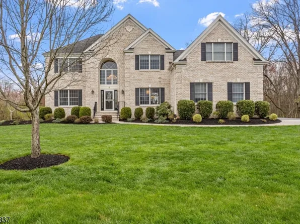 15 Petrik Farm Rd, Hillsborough Twp., NJ 08844