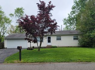 1426 Fairmeadows Ln, Saint Louis, MO