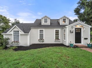 16 Hill St, Cohasset, MA 02025