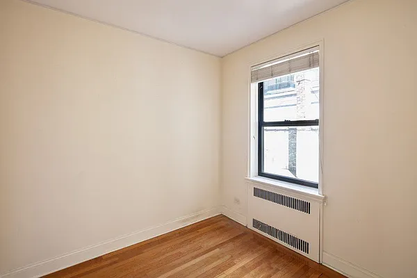 Rented by Compass | media 21