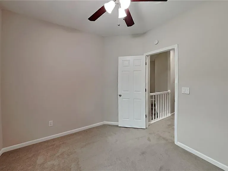 1240 Cedar Brook Dr — Photo 12