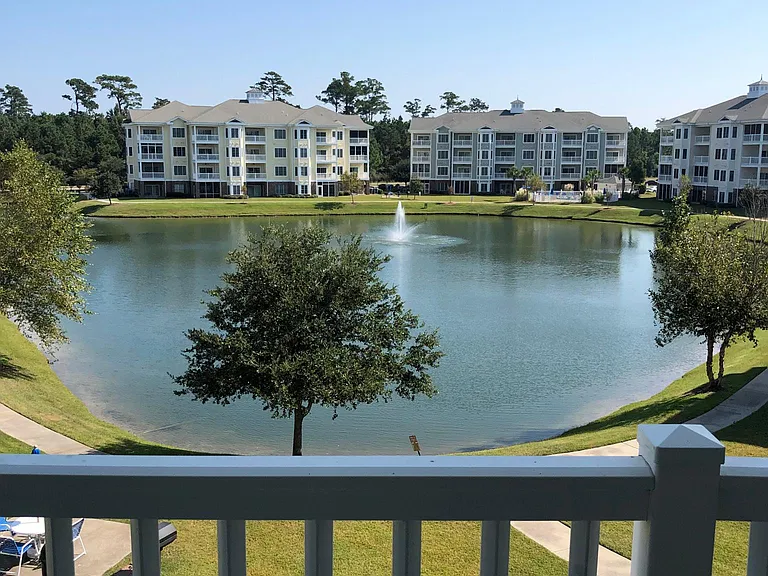 4855 Luster Leaf Cir #303 — Photo 9