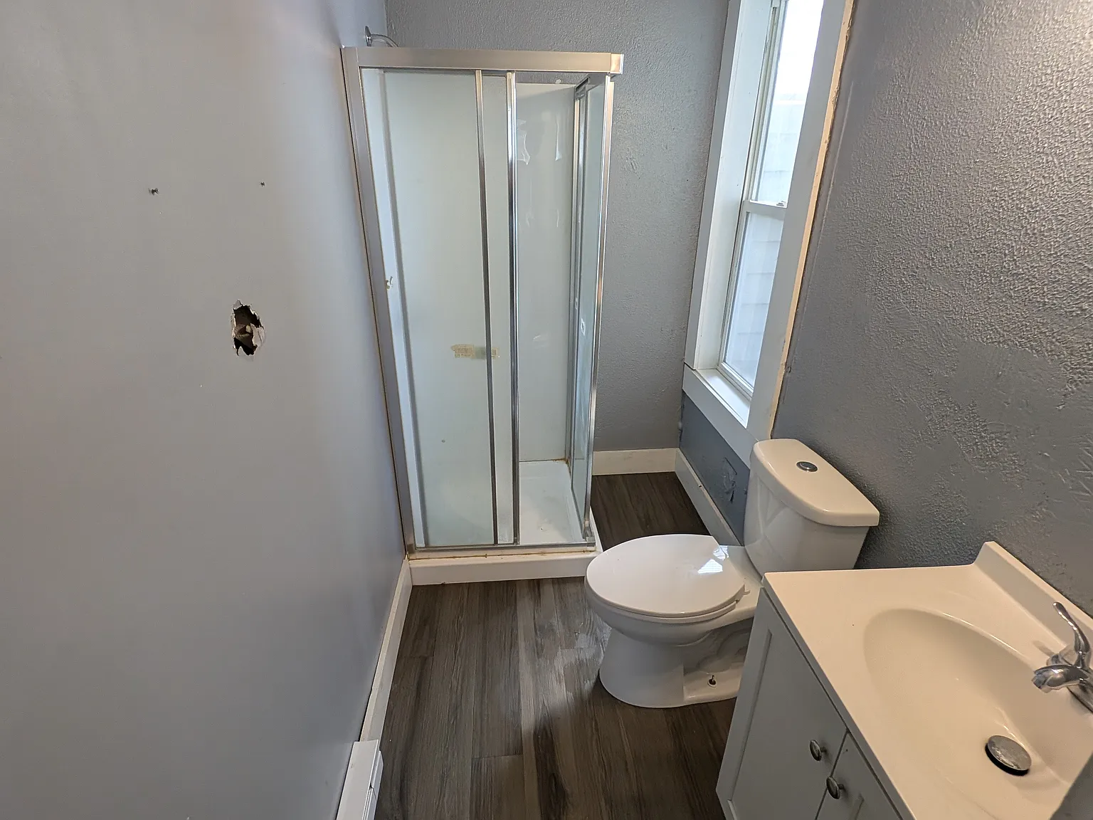 2 bed, 700 sqft, $700 — Photo 4