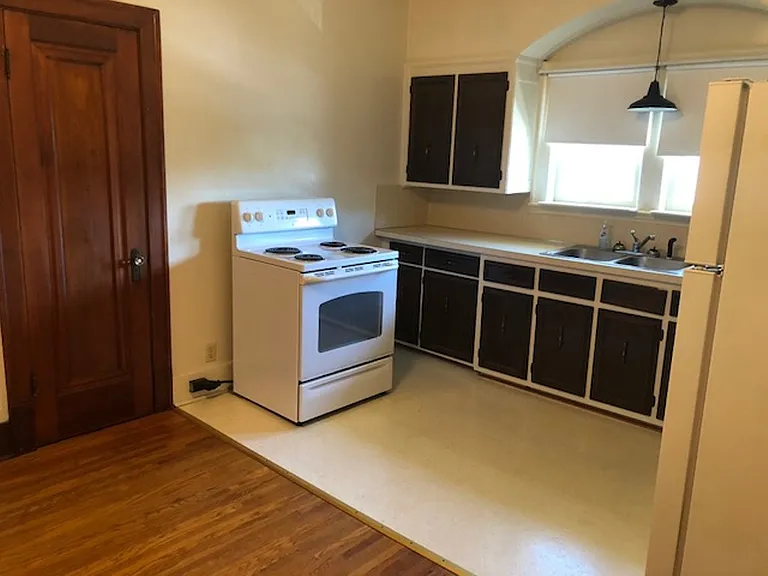 840 Eastern Pkwy #4 — Photo 4