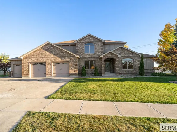 4690 Pevero Dr, Idaho Falls, ID 83401