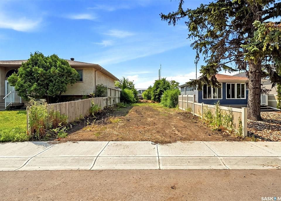 1st image of 174 Osler STREET