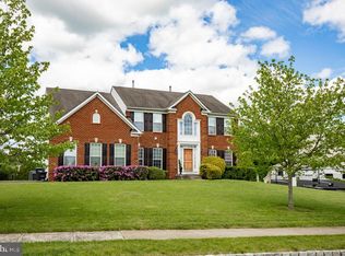 1866 Sassafras Ln, Quakertown, PA 18951