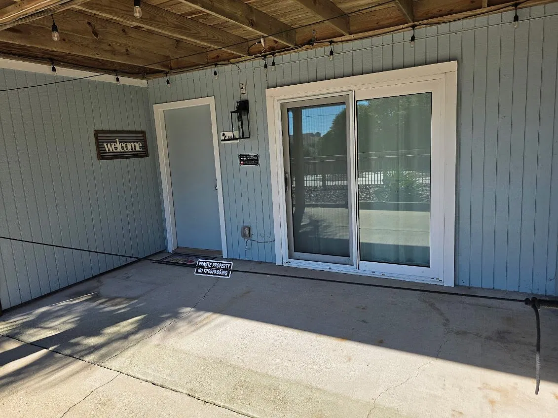 Studio, 528 sqft, $1,100 — Photo 4