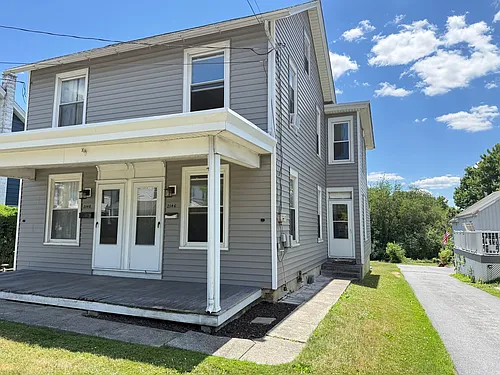 2146 Main St Photo 1