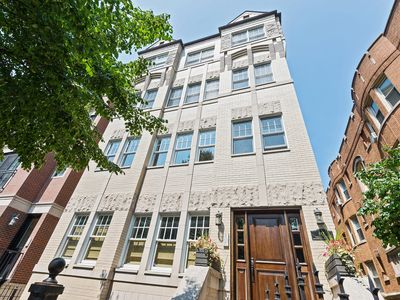 618 W Oakdale Ave APT 3, Chicago, IL, 60657