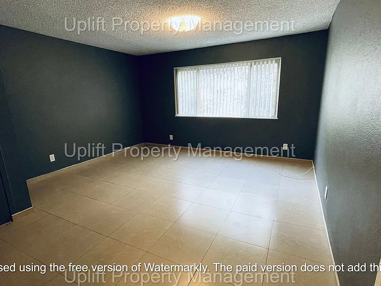 6811 Alvarado Rd #8 — Photo 11