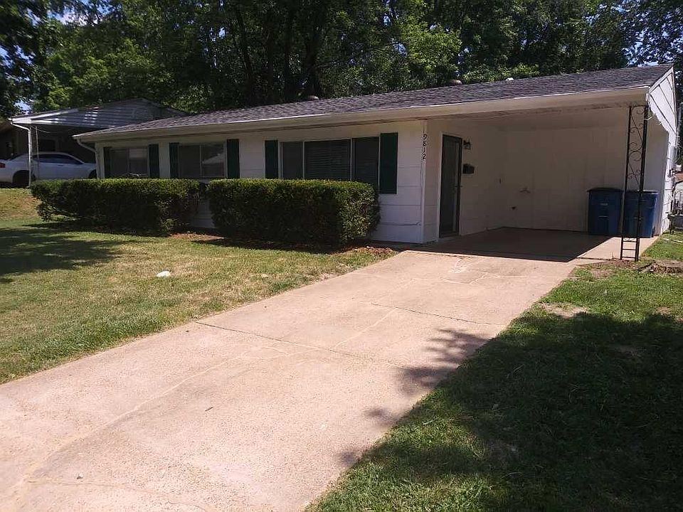 1st image of 9812 Tanbark Ln