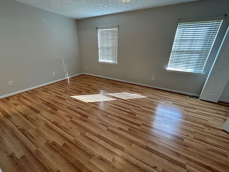 7113 Beaverwood Dr — Photo 17