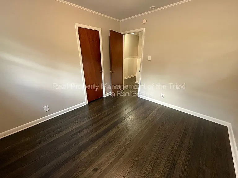 2700 Brightwood Ct — Photo 14