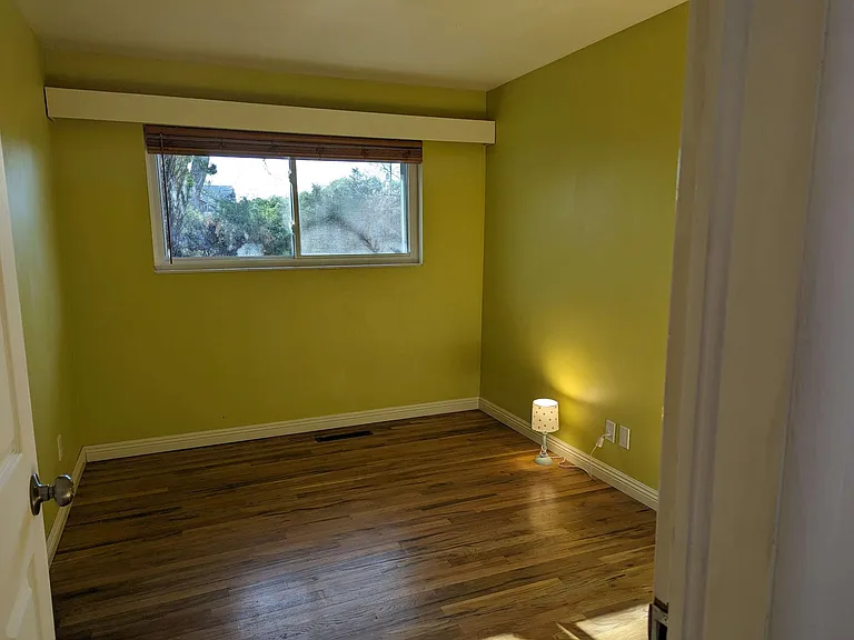 244 N 800 E — Photo 15