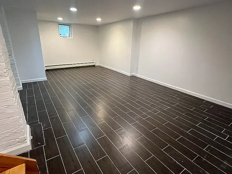 329 Menahan St #1A — Photo 15