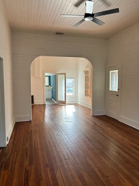 2 bed, 1374 sqft, $1,700 — Photo 3