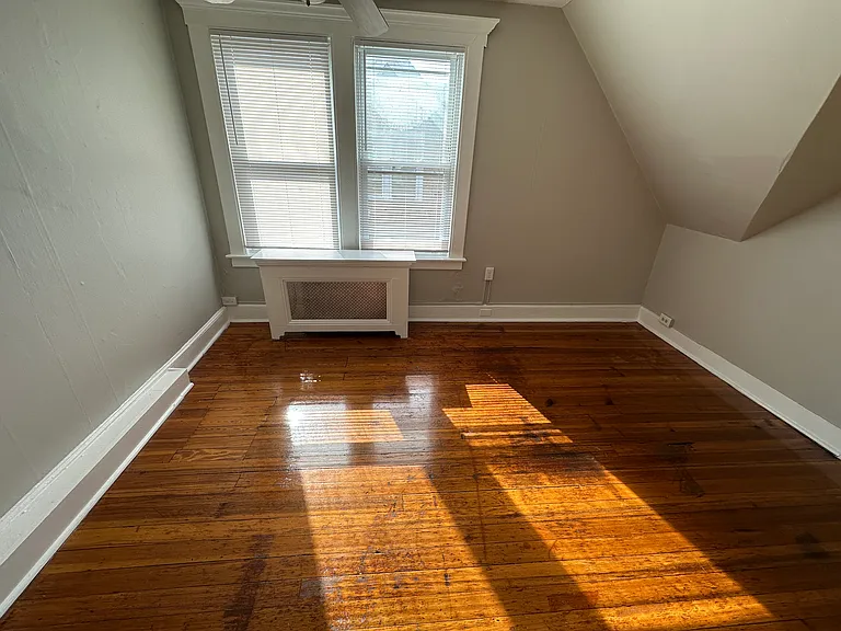 64 Stanley St #3C — Photo 9