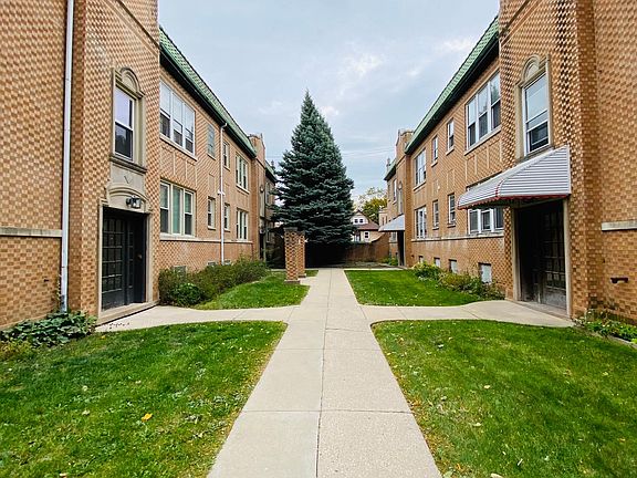 3rd image of 2017 N Lavergne Ave APT 1A
