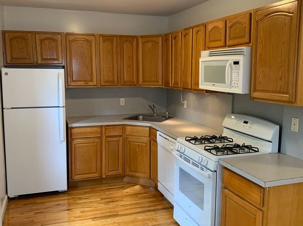 92 Main St APT 5