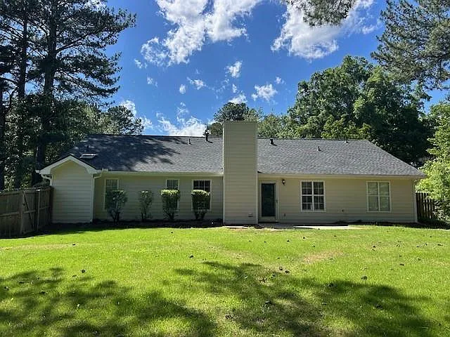 1303 Chandler Ct NW — Photo 16