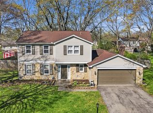 7851 Millerton Dr, Centerville, OH 45459