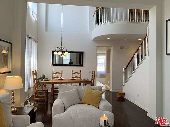5th image of 743 Milford St