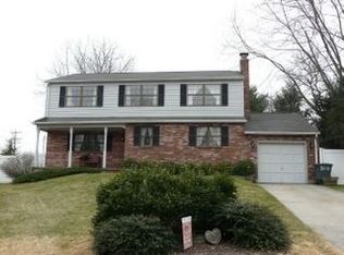 15 Bristlecone Ct, Newark, DE 19702
